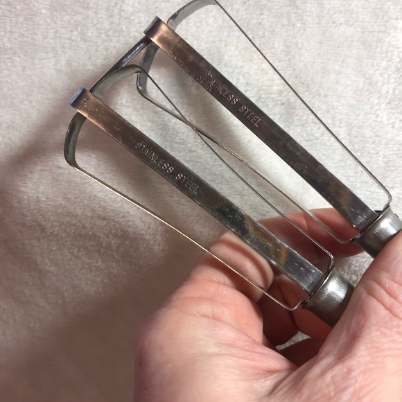 FINAL SALE- LEAVING CLOSET-NO FURTHER DISCOUNTS - Picture 3 of 5